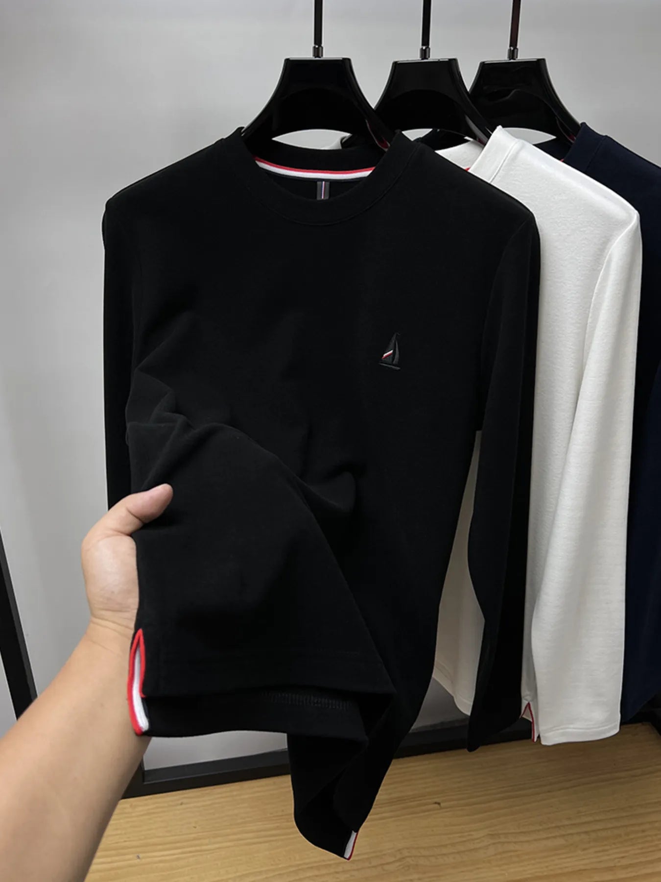 2b27d251dcb643f39aefce19c1a0a4db-Max-Origin